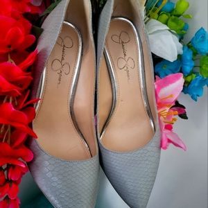 Jessica Simpson Grey Pumps 8.5